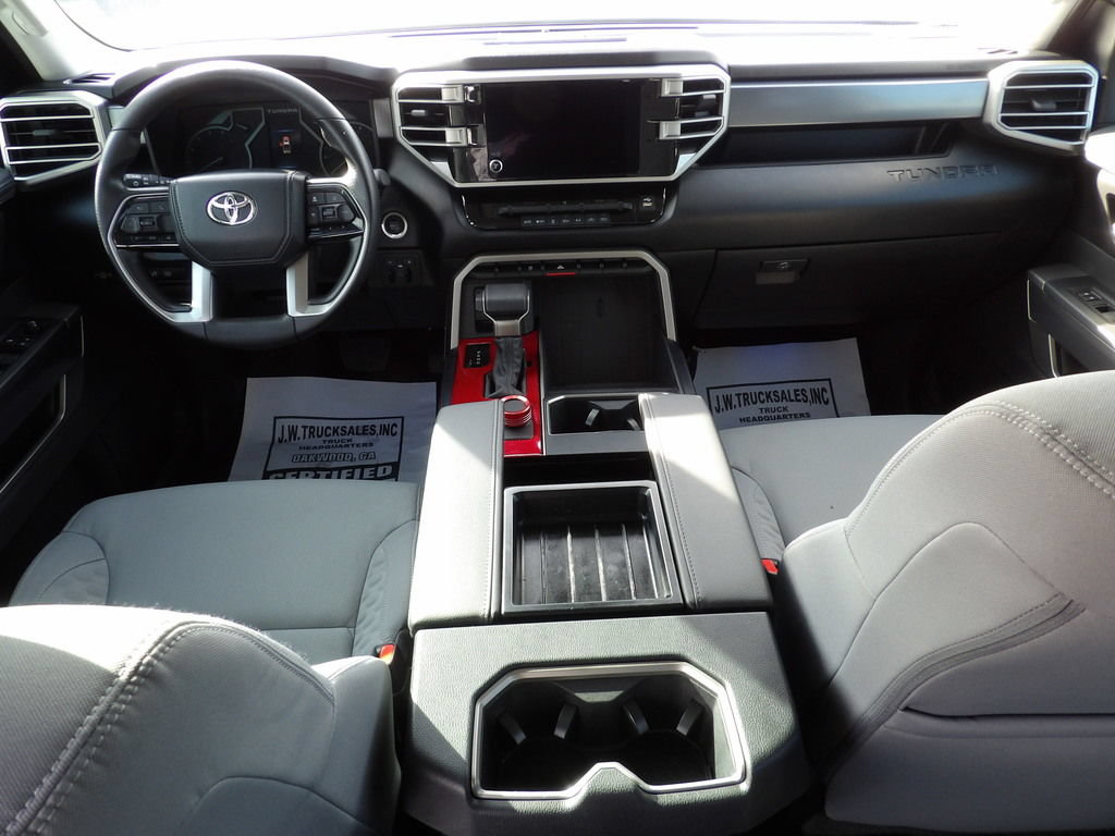 Used 2024 Toyota Tundra SR5 AWD/4WD image 34