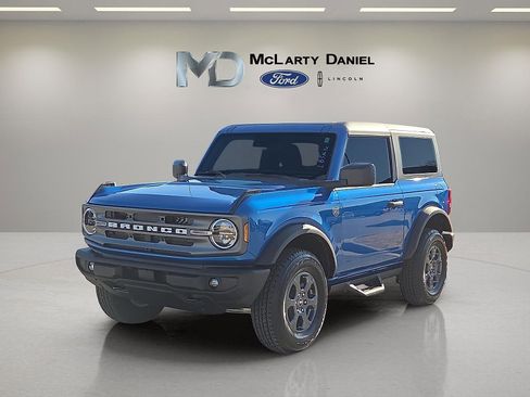 Certified 2024 Ford Bronco Big Bend image 2