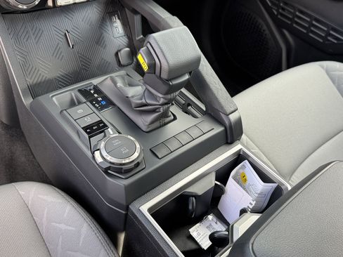 New 2026 Toyota Tacoma SR5 AWD/4WD image 17