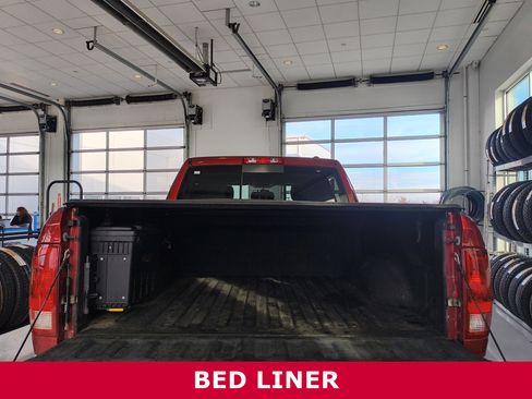 Used 2012 RAM 1500 Classic SLT w/ Luxury Group image 7