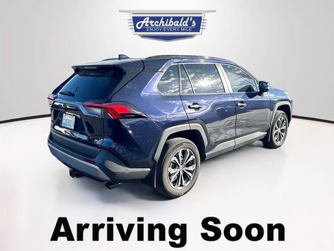 Used 2023 Toyota RAV4 Limited image 5