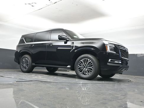 New 2026 Nissan Armada Platinum image 33