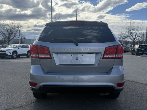 Used 2015 Dodge Journey SXT w/ Flexible Seating Group image 6