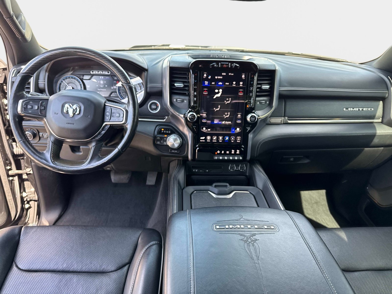 Used 2019 RAM 1500 Limited AWD/4WD image 17