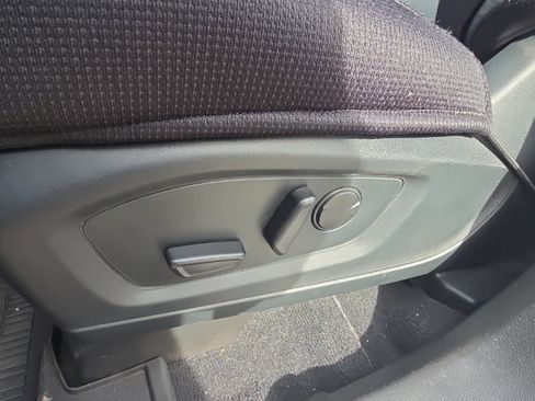 Used 2022 Ford Explorer ST AWD/4WD image 12