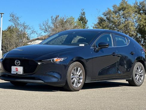 Used 2022 MAZDA MAZDA3 s image 8