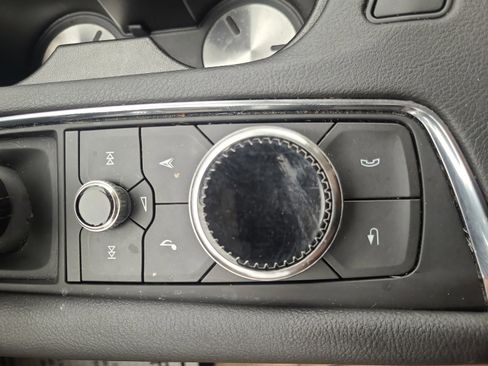 Used 2023 Cadillac XT6 Premium Luxury w/ Platinum Package image 35