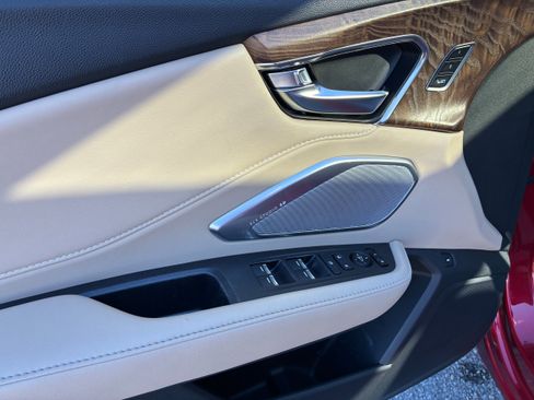 Used 2020 Acura RDX AWD w/ Advance Package image 12