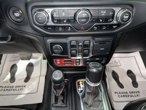 Used 2021 Jeep Wrangler Unlimited Rubicon image 21