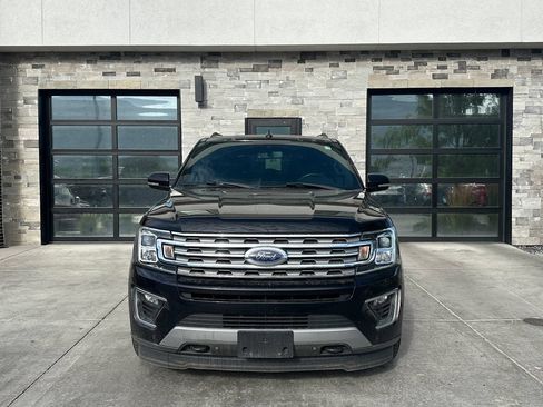 Used 2020 Ford Expedition Limited AWD/4WD image 8