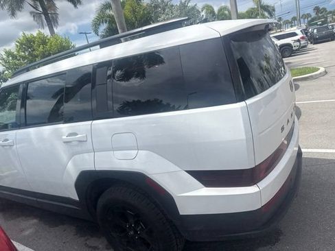 Used 2025 Hyundai Santa Fe XRT AWD/4WD image 9
