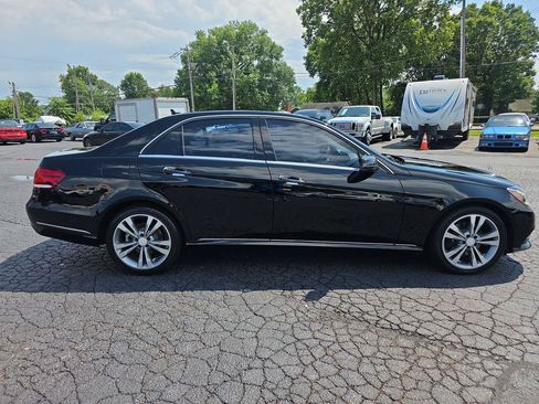 Used 2014 Mercedes-Benz E 350 4MATIC Sedan w/ Premium 1 Package image 21