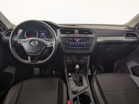 Used 2021 Volkswagen Tiguan SE R-Line AWD/4WD image 16