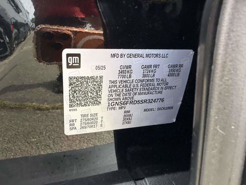 Certified 2025 Chevrolet Suburban Premier AWD/4WD image 19