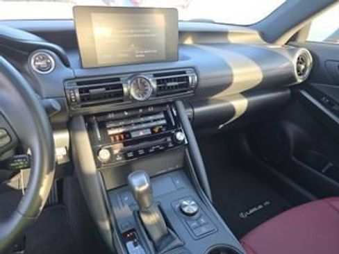 Used 2024 Lexus IS 300 F Sport RWD image 5