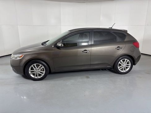 Used 2012 Kia Forte EX image 5