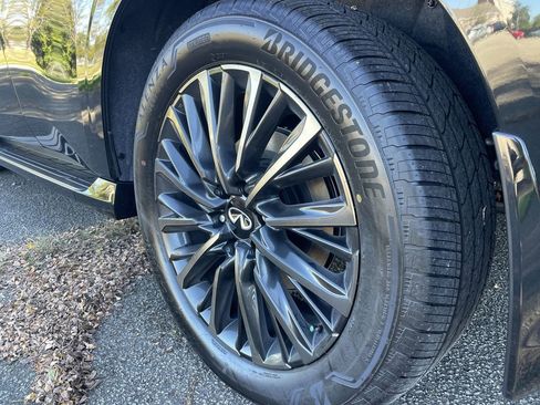 New 2026 INFINITI QX80 Autograph w/ Premium Cargo Package AWD/4WD image 11
