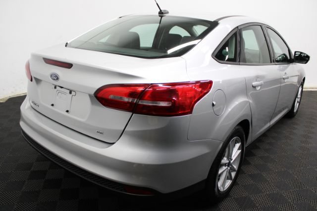Used 2015 Ford Focus SE FWD image 5