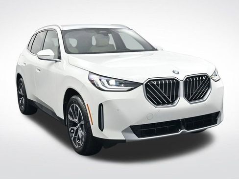 New 2026 BMW X3 xDrive30 w/ Convenience Package image 2