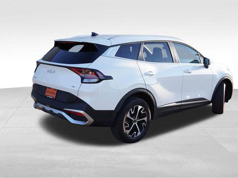 Certified 2025 Kia Sportage EX AWD/4WD image 5