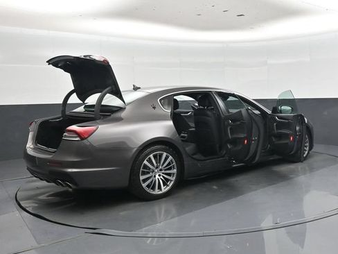 Used 2022 Maserati Quattroporte Modena Q4 AWD/4WD image 47