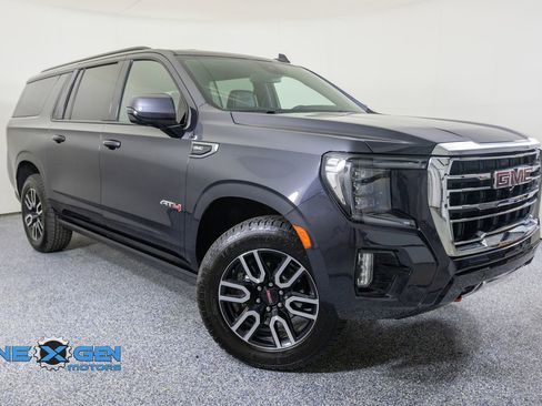 Used 2023 GMC Yukon XL AT4 w/ AT4 Premium Package AWD/4WD image 1