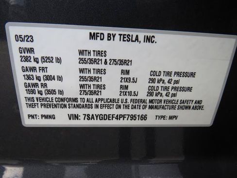 Used 2023 Tesla Model Y Performance AWD/4WD image 7