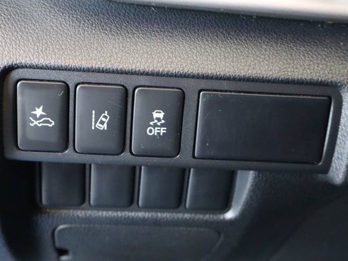 Used 2023 Mitsubishi Eclipse Cross AWD image 18