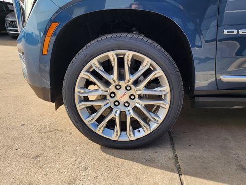 New 2026 GMC Yukon Denali w/ Denali Reserve Package image 66