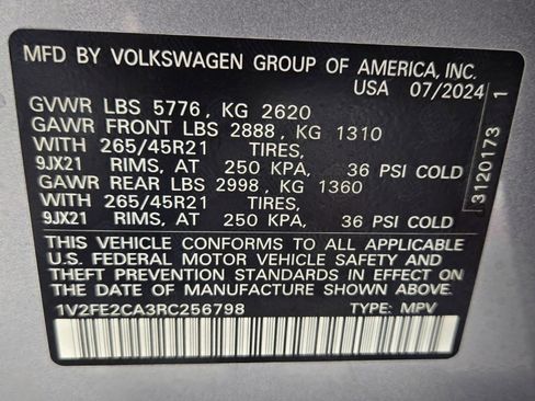 Used 2024 Volkswagen Atlas Cross Sport SEL Premium R-Line AWD/4WD image 21