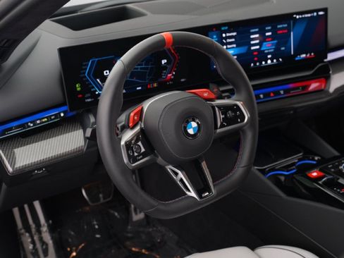 Used 2026 BMW M5 Touring w/ M Driver's Package AWD/4WD image 13