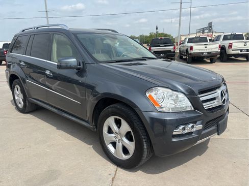 Used 2011 Mercedes-Benz GL 450 4MATIC image 5