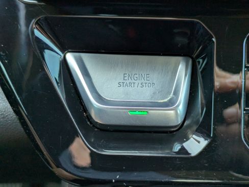 Used 2023 GMC Sierra 1500 AT4 w/ AT4 Premium Package AWD/4WD image 31