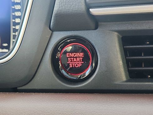 Certified 2023 Honda Pilot Elite image 23