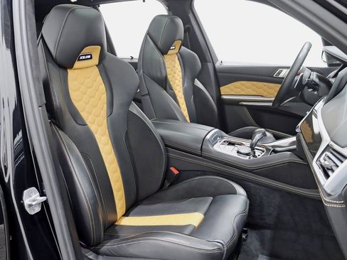 Used 2022 BMW X5 M w/ Competition Package image 33