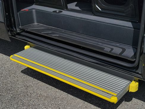 New 2026 Mercedes-Benz Sprinter 2500 image 12