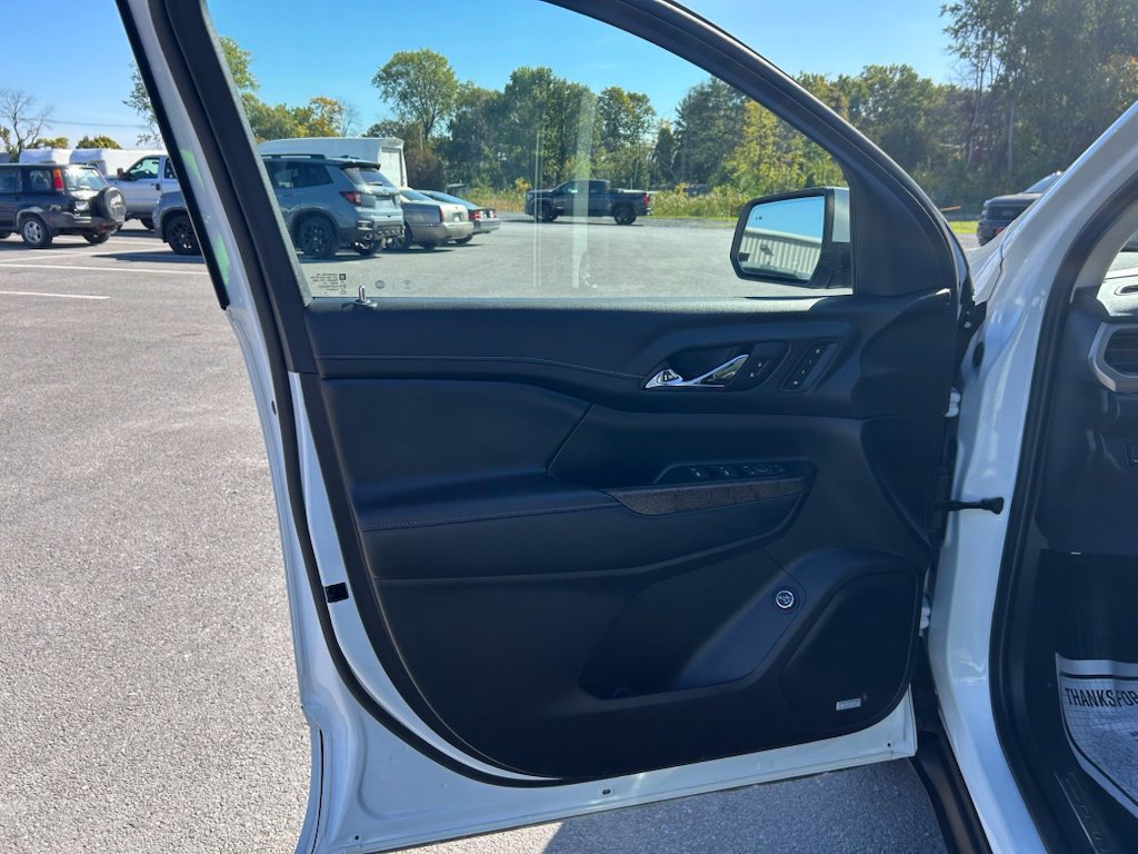 Certified 2023 GMC Acadia Denali AWD/4WD image 16