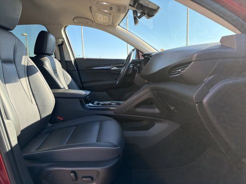 Used 2023 Buick Envision Essence image 15