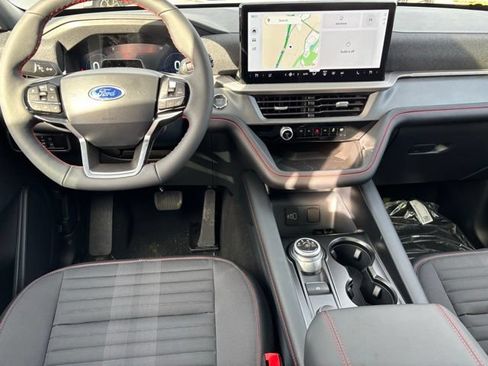 New 2026 Ford Explorer ST-Line w/ ST-Line Street Pack AWD/4WD image 17