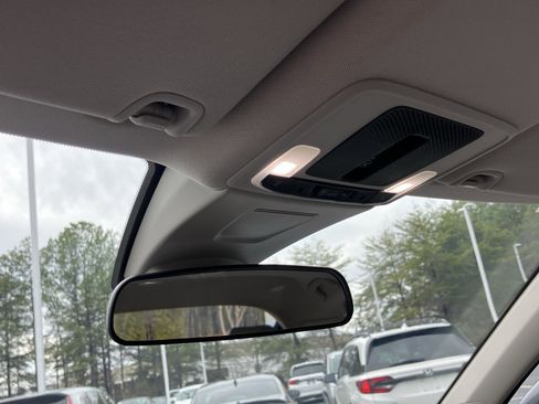 Certified 2024 Honda Civic EX-L image 28