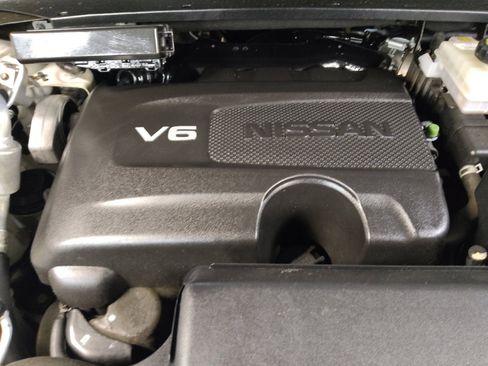 Used 2018 Nissan Pathfinder SL FWD image 30