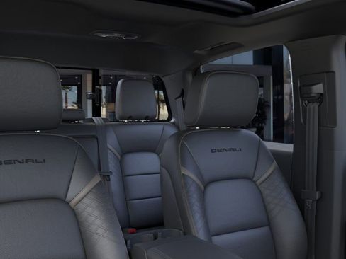 New 2026 GMC Canyon Denali image 25