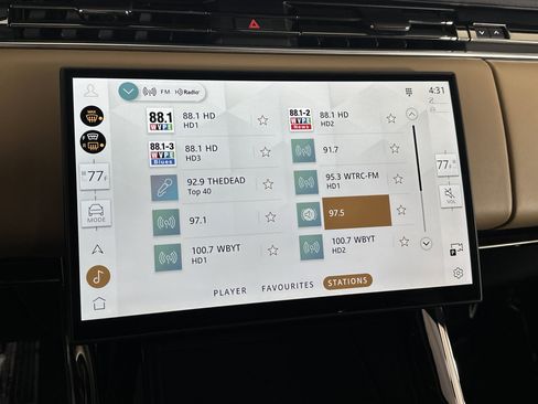 Used 2024 Land Rover Range Rover Sport Dynamic SE image 20