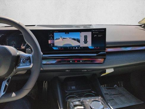 New 2026 BMW 530i w/ M Sport Package RWD image 11
