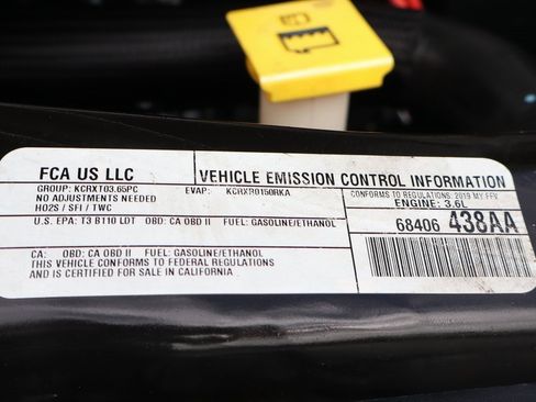 Used 2019 Dodge Grand Caravan SE image 12