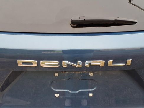 Used 2026 GMC Terrain Denali w/ LPO, Floor Liner Package image 10