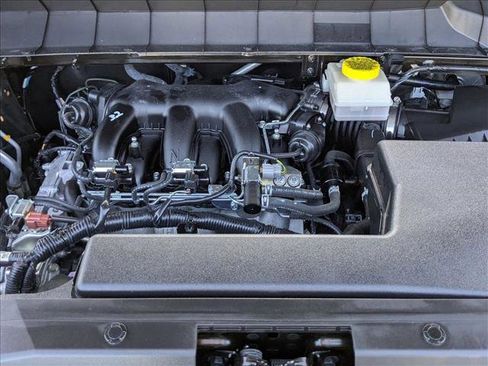 Used 2024 Nissan Pathfinder SV image 22