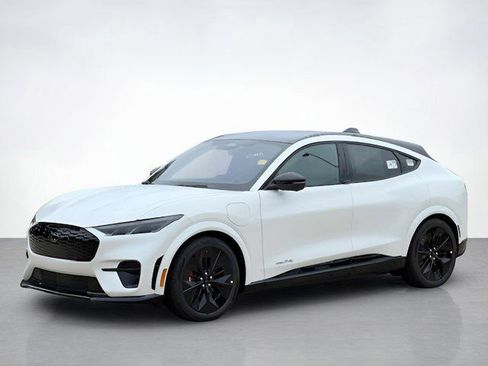 New 2025 Ford Mustang Mach-E GT image 7