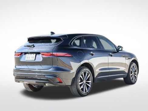 Used 2024 Jaguar F-PACE R-Dynamic S image 4