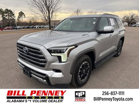 Used 2023 Toyota Sequoia Limited image 1